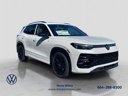New 2026 Volkswagen Tiguan SE R-Line
