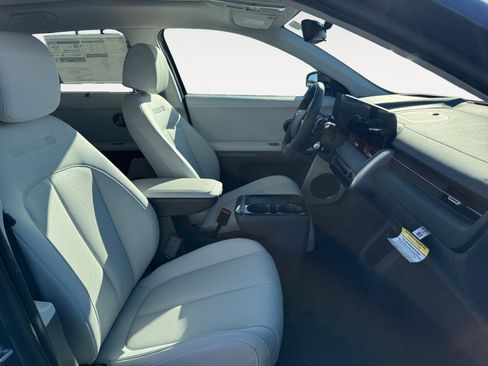 New 2026 Hyundai Ioniq 5 Limited image 15