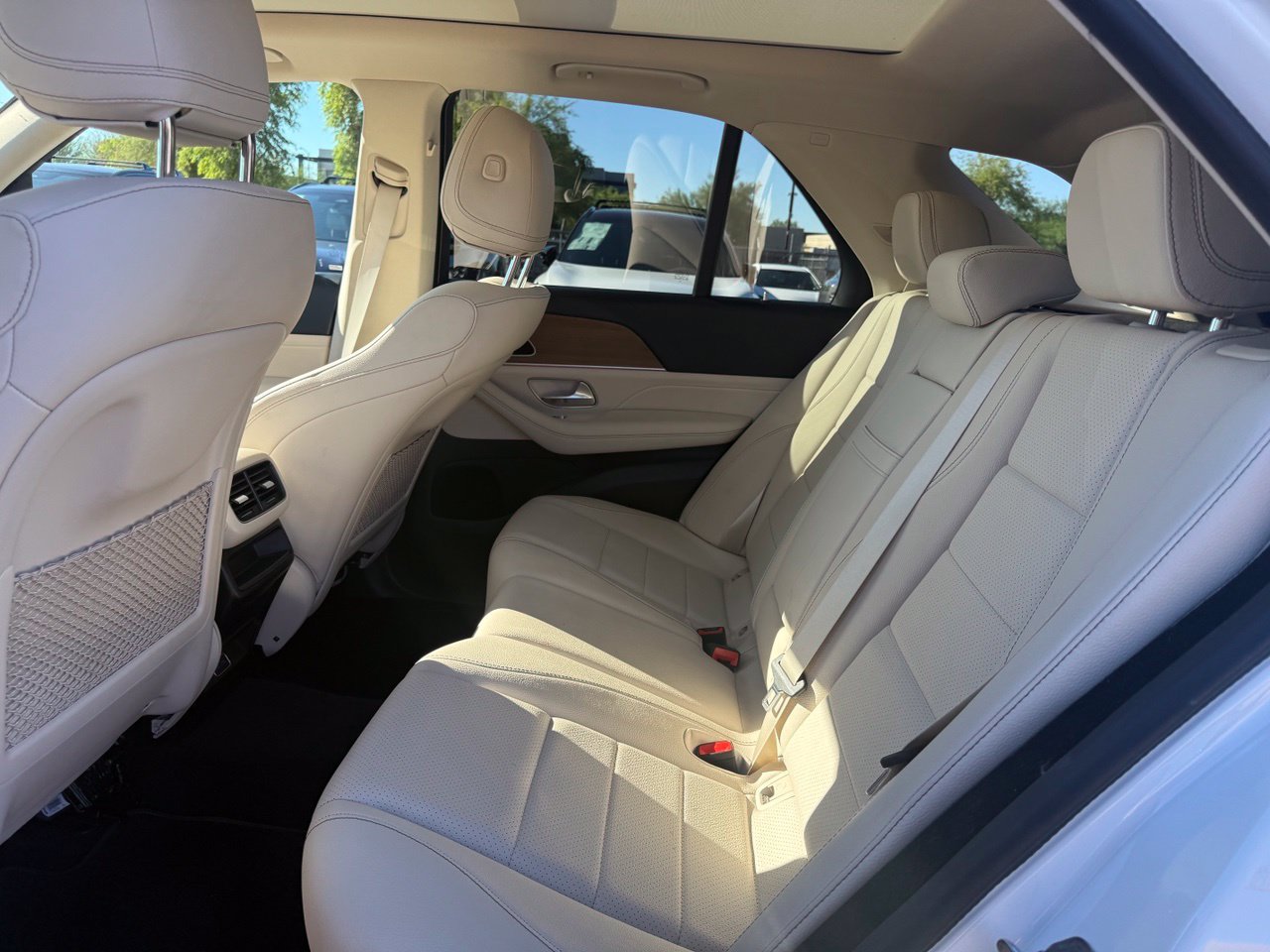 Used 2024 Mercedes-Benz GLE 350 4MATIC image 10