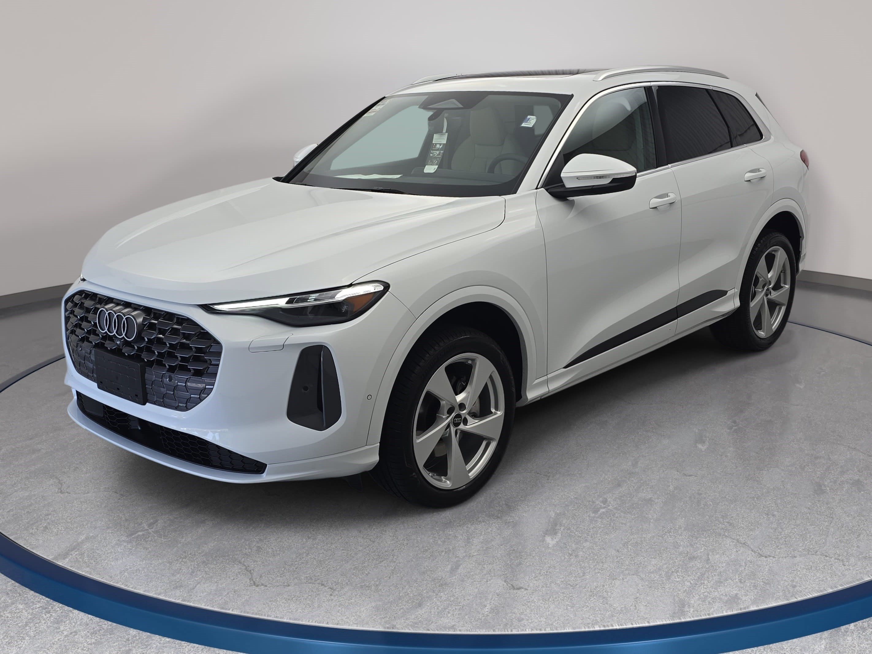 New 2026 Audi Q5 Premium Plus AWD/4WD image 1