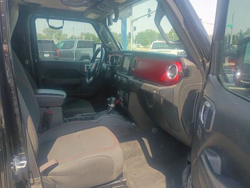 Used 2022 Jeep Wrangler Unlimited Rubicon w/ Xtreme Recon 35" Tire Package AWD/4WD image 12