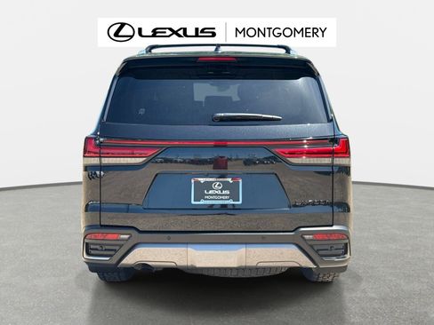 New 2026 Lexus LX 700h Overtrail AWD/4WD image 4