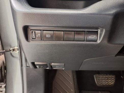 Used 2021 Toyota RAV4 XLE Premium FWD image 24