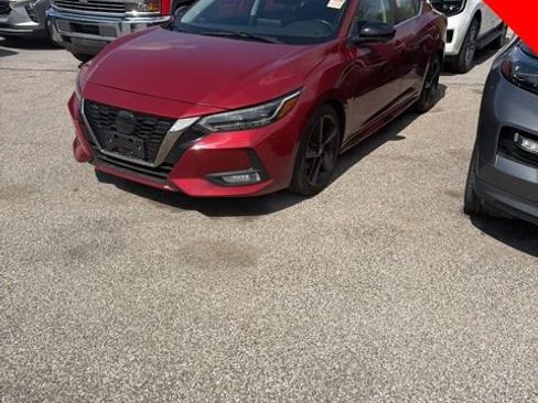 Used 2022 Nissan Sentra SR w/ SR Premium Package FWD image 1