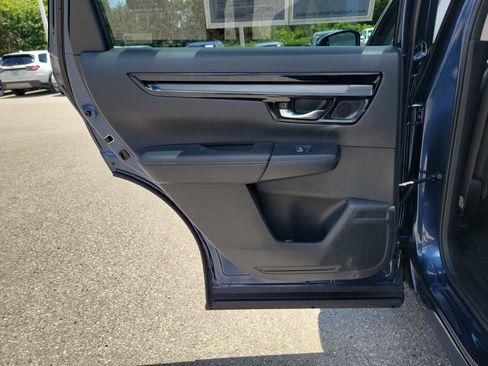 Used 2024 Honda CR-V EX-L image 14