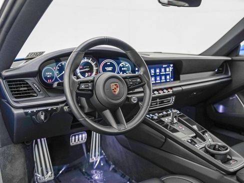 Used 2024 Porsche 911 Carrera 4 GTS image 4