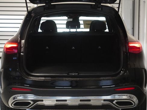 New 2026 Mercedes-Benz GLC 300 4MATIC image 31