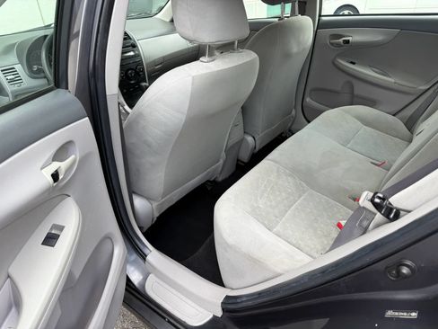 Used 2009 Toyota Corolla LE FWD image 14