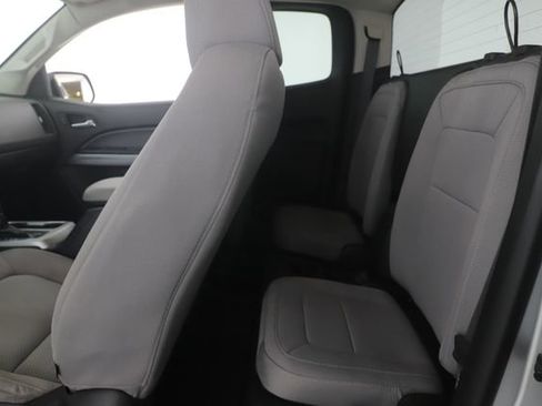 Used 2015 Chevrolet Colorado LT w/ LT Convenience Package image 24