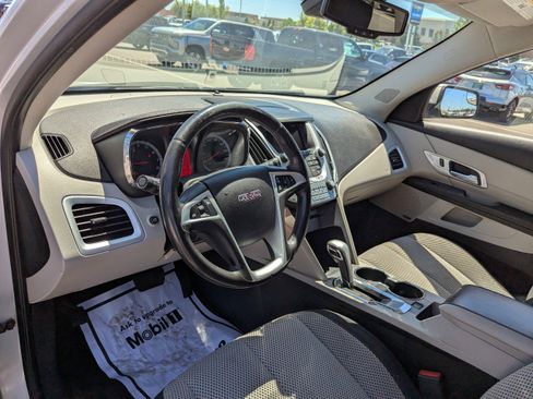Used 2012 GMC Terrain SLE FWD image 13