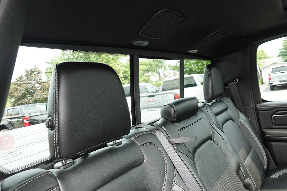 Used 2024 RAM 1500 Laramie w/ Night Edition AWD/4WD image 39