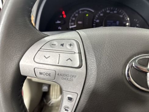 Used 2007 Toyota Camry Hybrid image 10