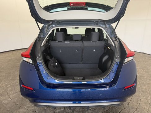 Used 2025 Nissan Leaf S FWD image 7