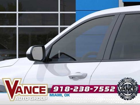 New 2026 Chevrolet Equinox LT w/ Convenience Package II FWD image 12