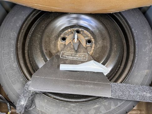 Used 2012 Ford Mustang Premium image 13