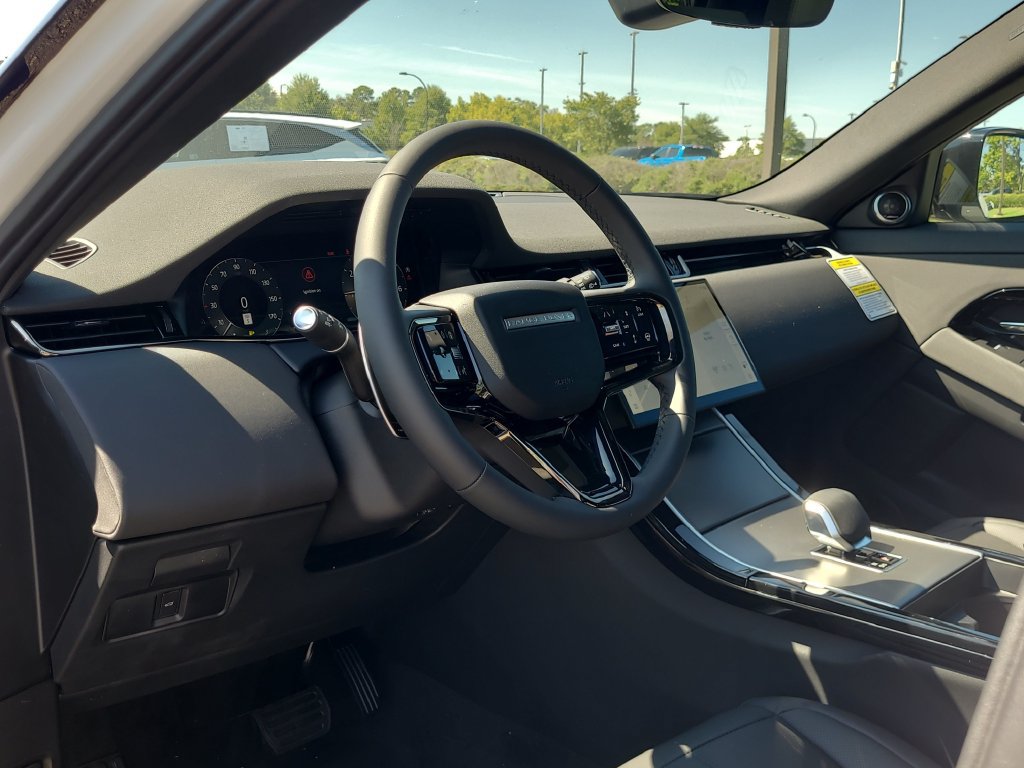 New 2026 Land Rover Range Rover Evoque S AWD/4WD image 10