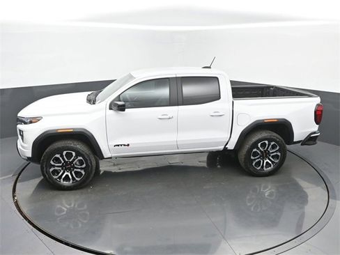 New 2026 GMC Canyon AT4 w/ AT4 Premium Package image 39