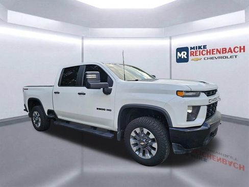 Used 2022 Chevrolet Silverado 2500 Custom w/ Custom Convenience Package AWD/4WD image 30