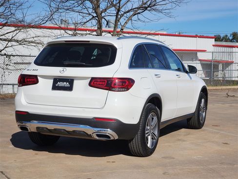 Used 2020 Mercedes-Benz GLC 300 GLC 300 image 8