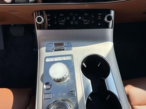 New 2026 Genesis GV70 2.5T Advanced image 28