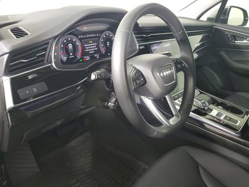 Used 2022 Audi Q7 3.0T Premium AWD/4WD image 25