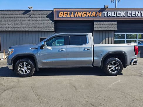 Used 2021 GMC Sierra 1500 SLE w/ X31 Off-Road Package AWD/4WD image 2