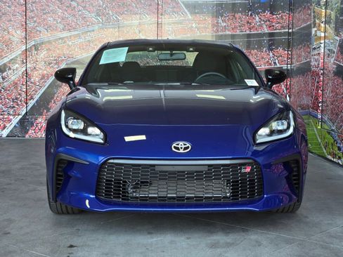 Certified 2026 Toyota GR86 Premium RWD image 3