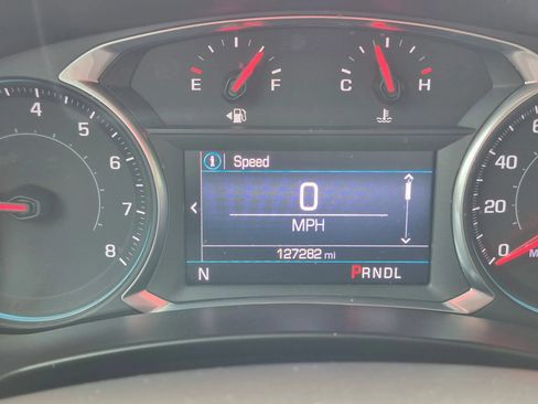 Used 2020 Chevrolet Equinox LT AWD/4WD image 13