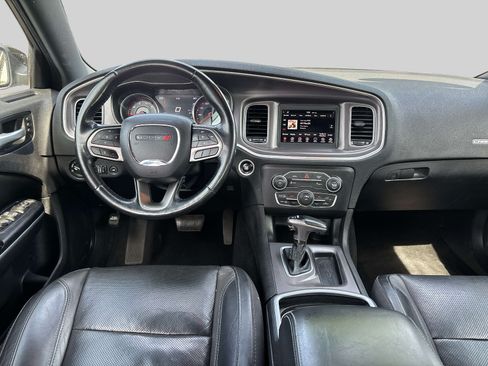 Used 2020 Dodge Charger SXT w/ Leather Interior Group RWD image 11