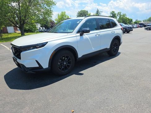 Used 2023 Honda CR-V Sport image 3