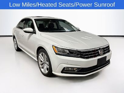 Used 2018 Volkswagen Passat 2.0T SE