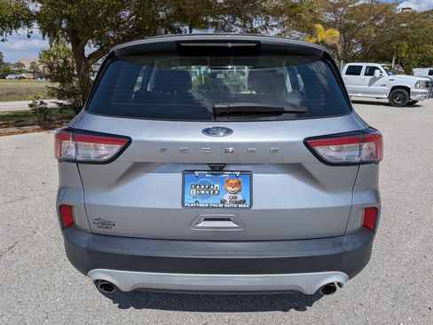 Used 2021 Ford Escape S FWD image 4