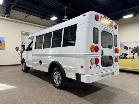 Used 2012 Chevrolet Express 3500 w/ School Bus Package image 7