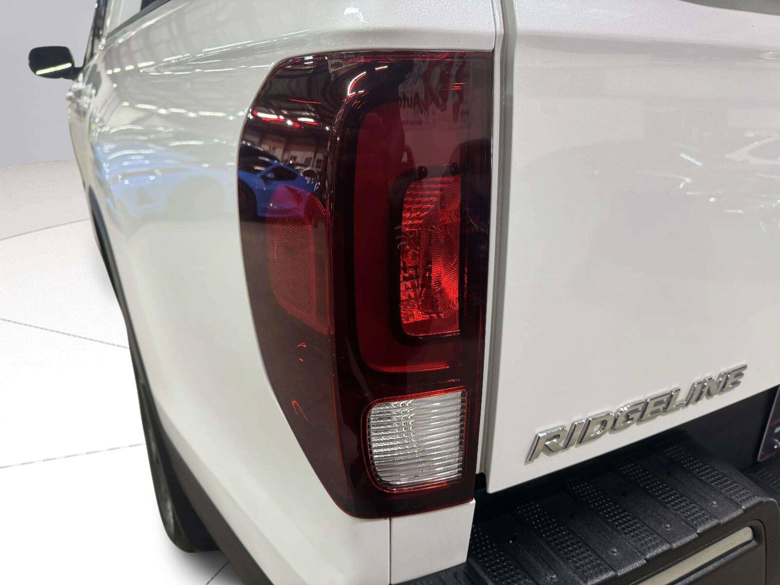 Used 2020 Honda Ridgeline RTL image 13