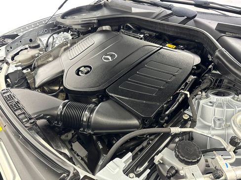 Used 2023 Mercedes-Benz GLC 300 4MATIC image 71