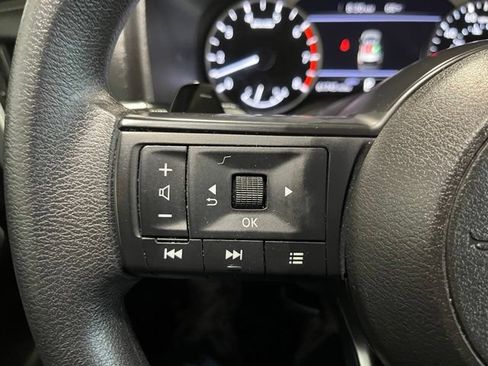 Used 2024 Nissan Rogue S AWD/4WD image 22