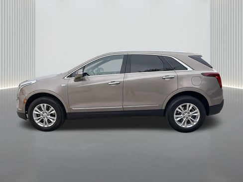 Certified 2023 Cadillac XT5 Luxury FWD image 2