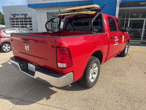 Used 2022 RAM 1500 Classic SLT RWD image 3