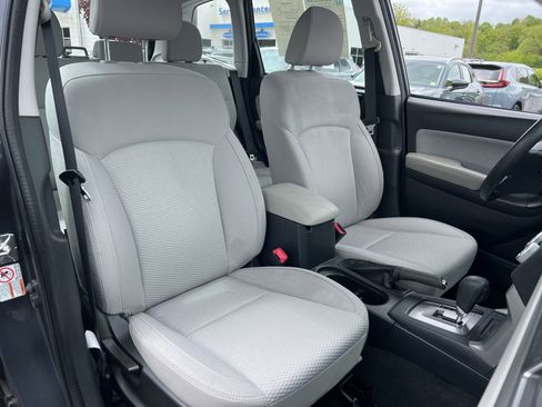 Used 2017 Subaru Forester 2.5i w/ Alloy Wheel Package AWD/4WD image 23