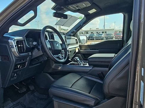Used 2025 Ford F150 Lariat w/ Equipment Group 502A High AWD/4WD image 13