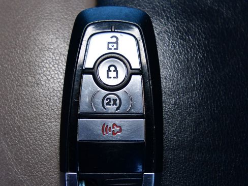 Used 2021 Ford Bronco Wildtrak image 36