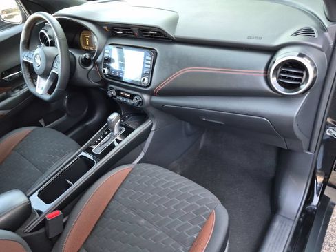 Used 2021 Nissan Kicks SR FWD image 24