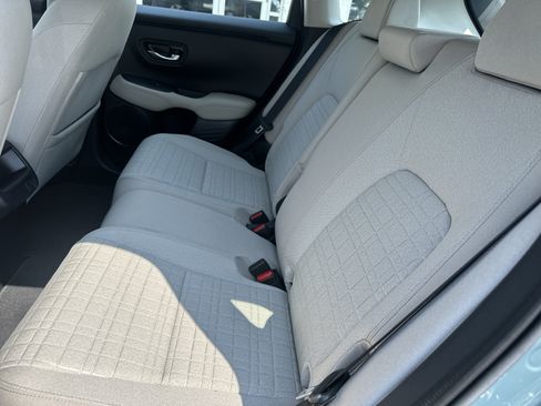 Used 2024 Honda HR-V LX image 12