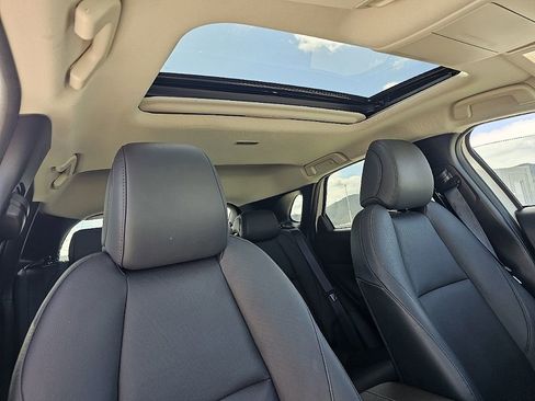 Certified 2025 MAZDA CX-30 AWD 2.5 S w/ Premium Package image 18