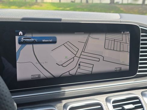 New 2026 Mercedes-Benz GLS 450 4MATIC image 4