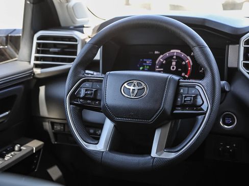 Used 2024 Toyota Tundra Limited AWD/4WD image 15