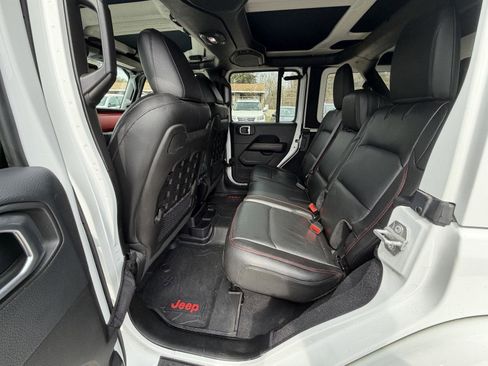 Used 2018 Jeep Wrangler Unlimited Rubicon image 22