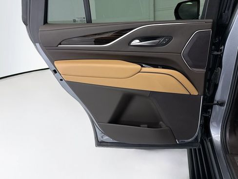Used 2022 Cadillac Escalade Sport w/ Touring Package AWD/4WD image 25