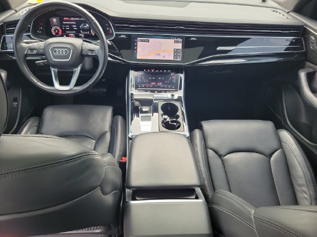Used 2019 Audi Q8 Prestige w/ Luxury Package AWD/4WD image 27