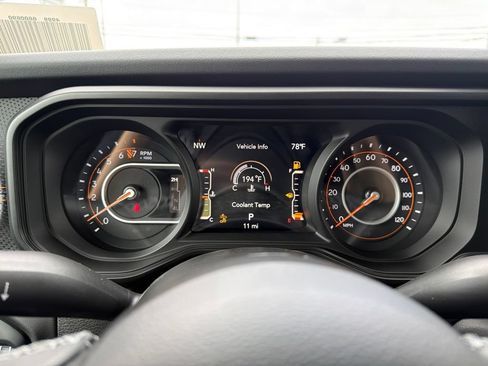 New 2026 Jeep Gladiator Mojave AWD/4WD image 9